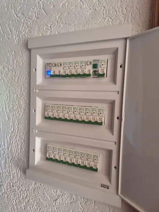 Tablero eléctrico instalado